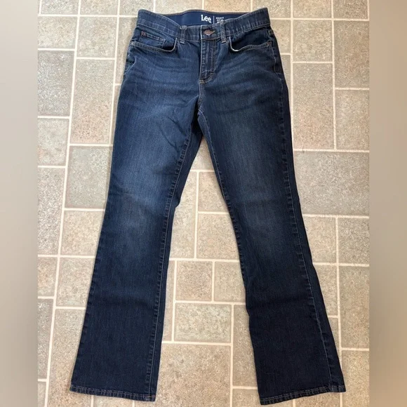 Lee Dark Blue Regular Fit Boot Cut Mid Rise Jeans size 8M - Picture 4 of 12